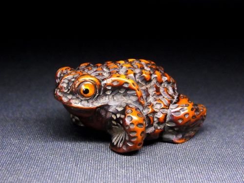 Antique Edo Period Japanese Toad Netsuke