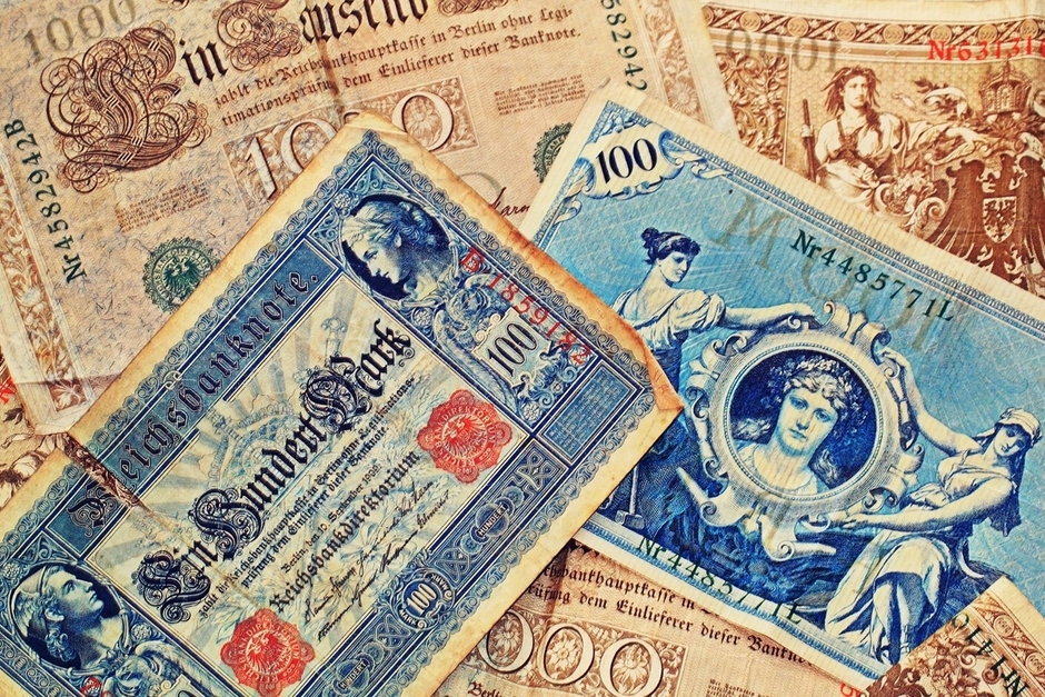 Art and Antiques in Your Retirement Account