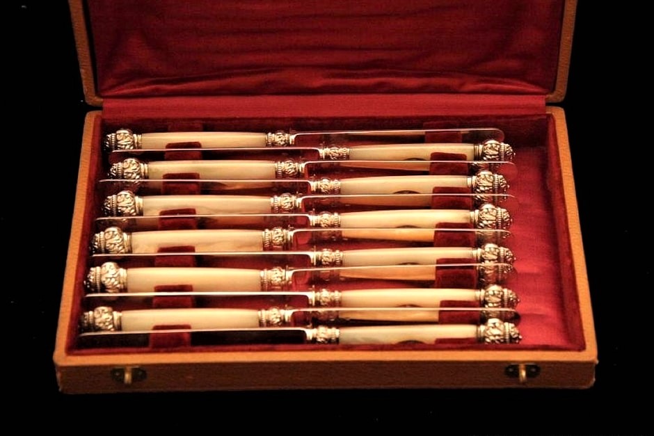 The Worrying Decline of Tangible Household Wealth