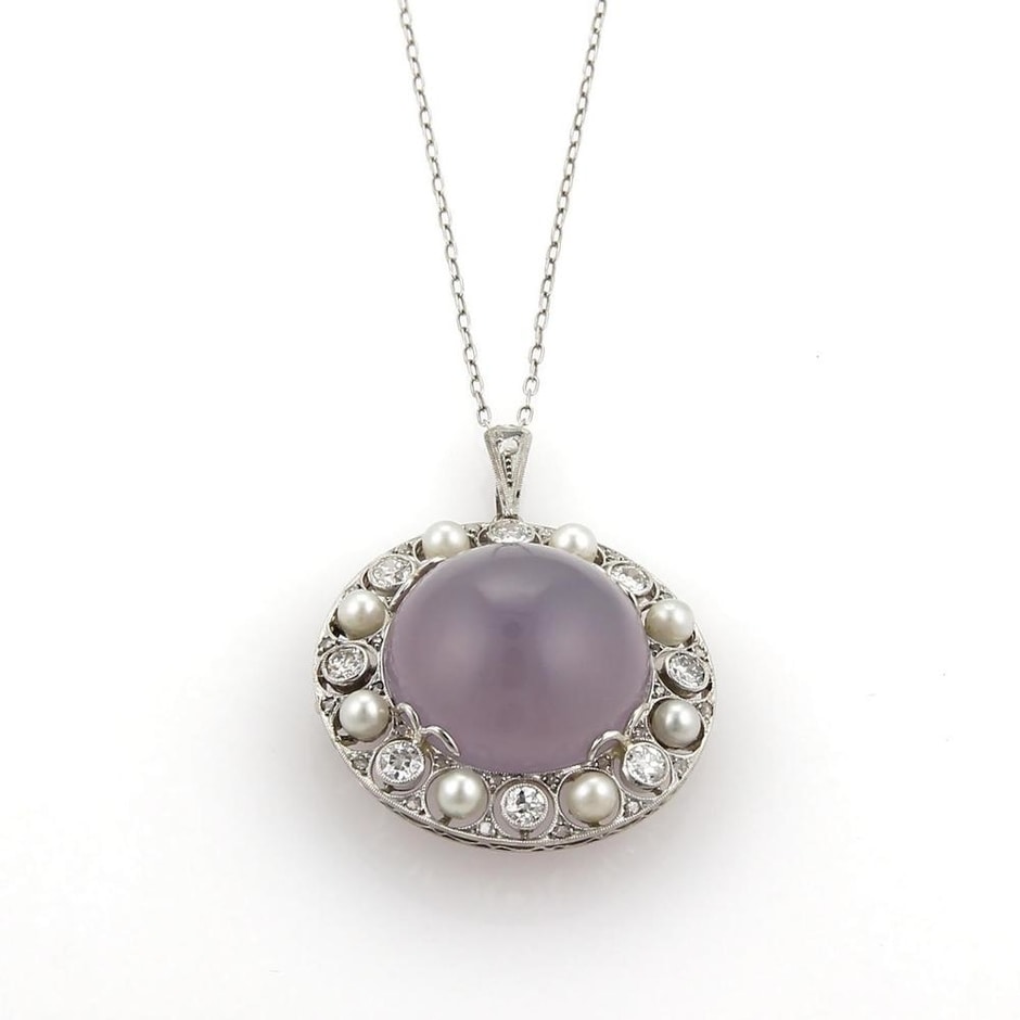 Edwardian Platinum Pendant with Chalcedony, Pearls and Diamonds