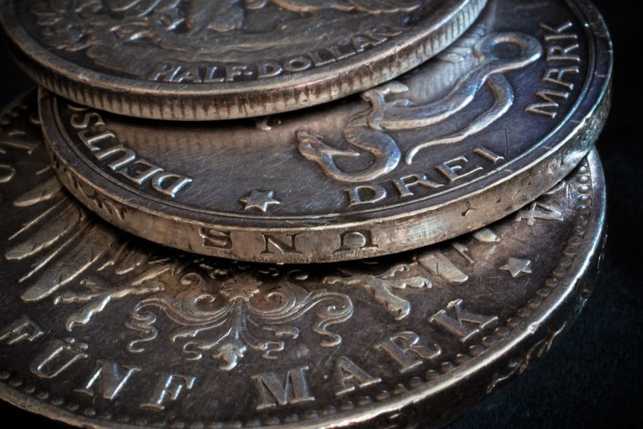 The 5 Best Stock Investments for Antique Collectors