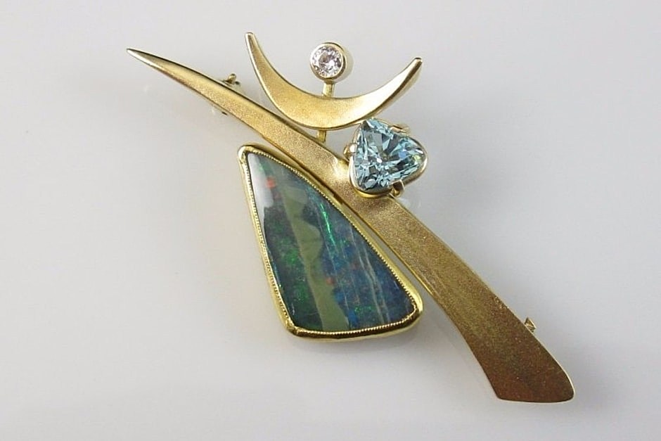 Ben Dyer Designer Brooch in 18K Gold