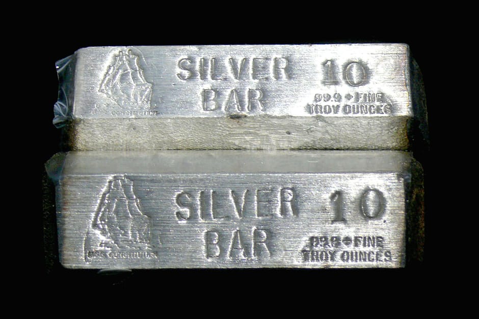 1970s 10 Ounce CMI USS Constitution Silver Bar